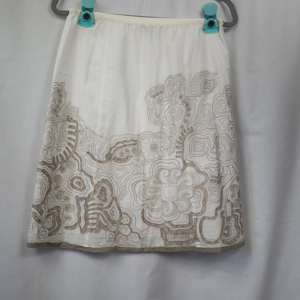Nie+Zoe Sz 8 Embroidered Cotton  Skirt
